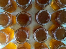 Load image into Gallery viewer, Bela&#39;s Bees Raw Honey: Case (Twelve Jars)
