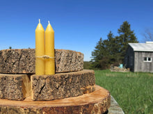 Load image into Gallery viewer, Beeswax Shabbat Candles: Labelled Pairs (1 pair, 6 pairs, or 12 pairs)
